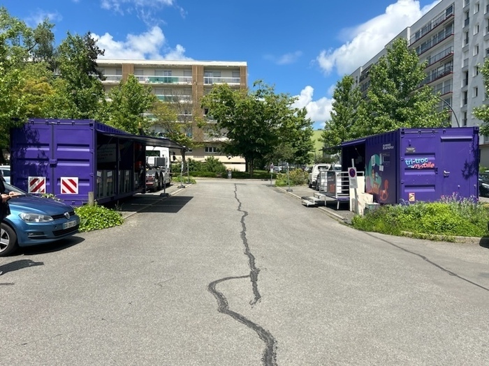 Tri-troc mobile Rue de Lorraine, face au n°5 Rennes