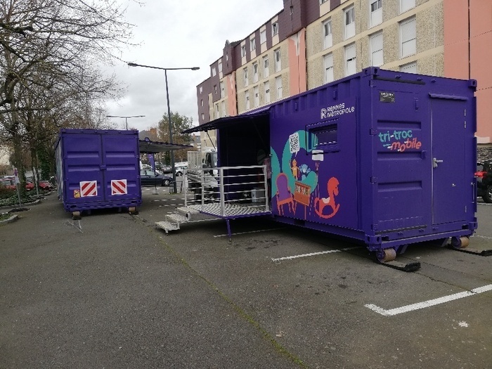 Tri-troc mobile Square Charles Dullin, face au n°11 Rennes