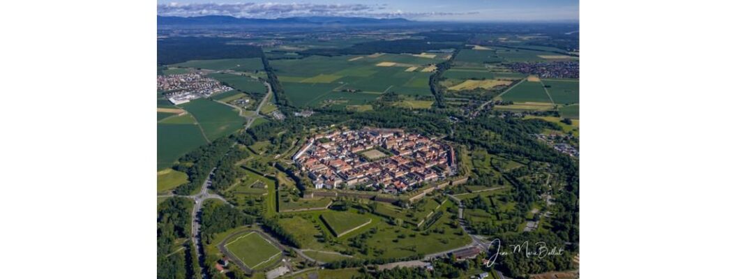 Trois siècles de fortification à Neuf-Brisach du dernier modèle vaubanien à l’héritage oublié  Ensisheim