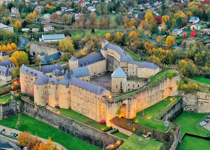 Un week-end au Moyen Âge, Château fort, Sedan