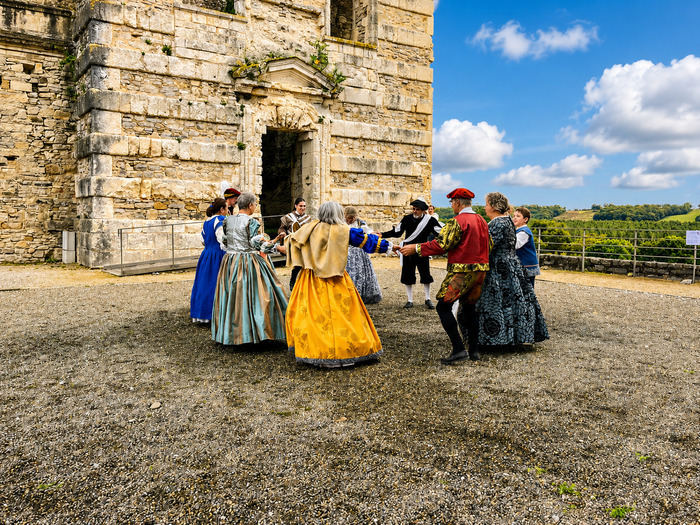 Venez danser à l&rsquo;occasion des portes ouvertes au château !, Château de Gramont, Bidache
