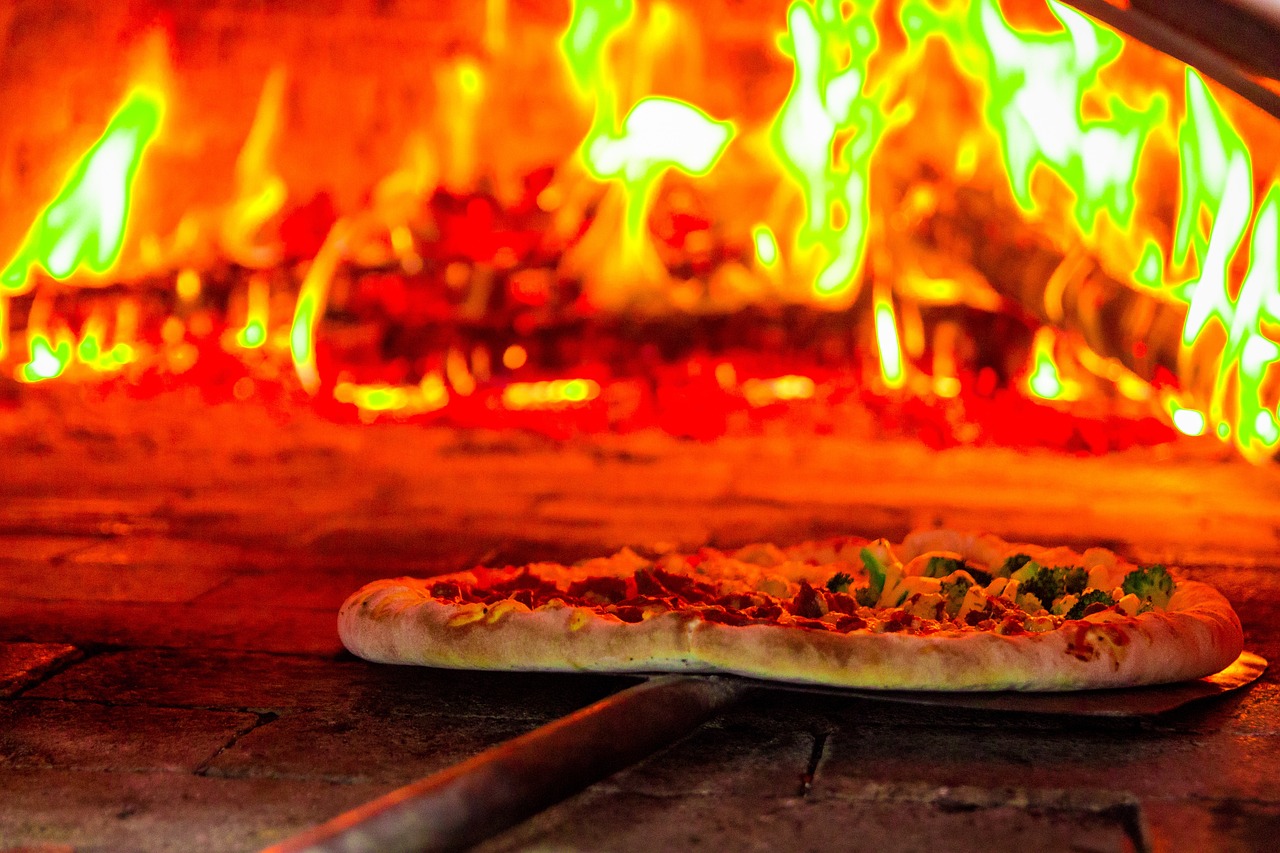 VIDE-GRENIERS ET PIZZAS CUITES AU FEU DE BOIS  Le Malzieu-Forain 2026-07-26