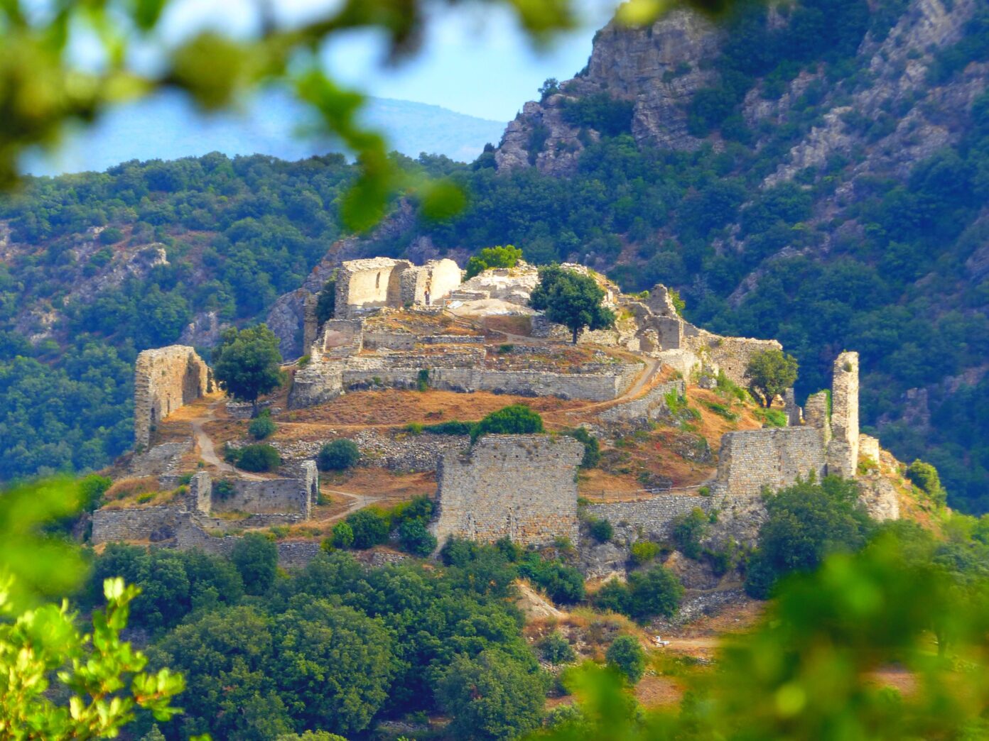 VISITE À DEUX VOIX CHÂTEAU DE TERMES Termes