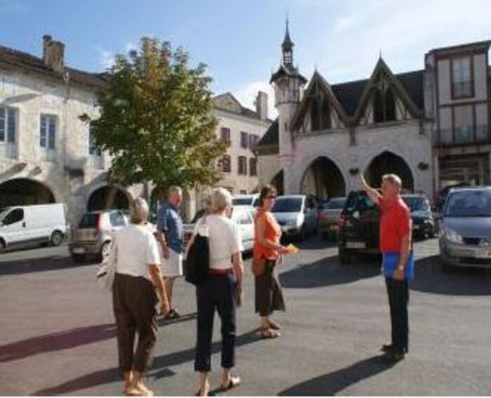 Visite accompagnée de la bastide de Castillonnès, Commune de Castillonnès, Castillonnès