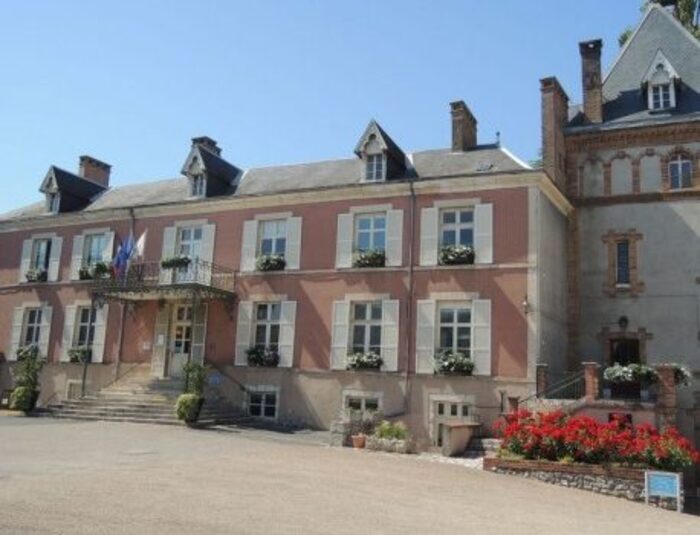Visite accompagnée de la Mairie – Château Saint-Pierre, Mairie de Meung-sur-Loire, Meung-sur-Loire