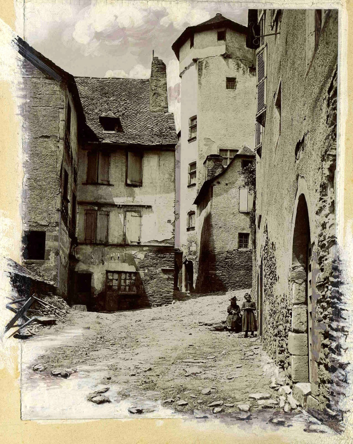 [Visite commentée] Conques hier et aujourd’hui : visite du village en image, Village de Conques, Conques