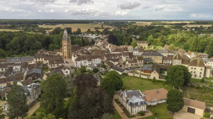 Visite commentée de la ville de Senonches Château-Musée de Senonches Senonches