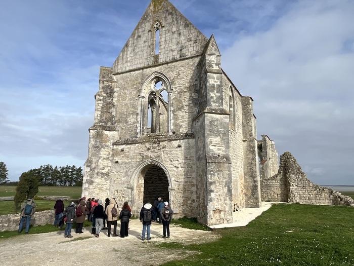 Visite commentée de l&rsquo;Abbaye des Châteliers, Abbaye des Châteliers, La Flotte