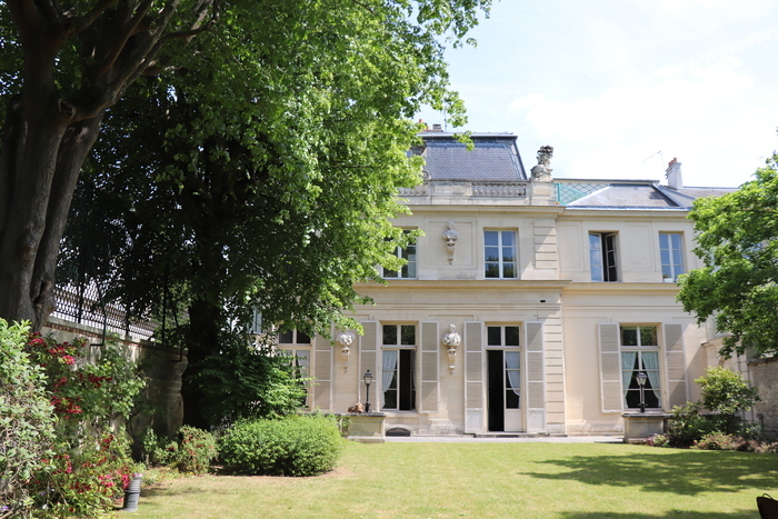 Visite commentée de l’Hôtel de Noailles Hôtel de Noailles Saint-Germain-en-Laye