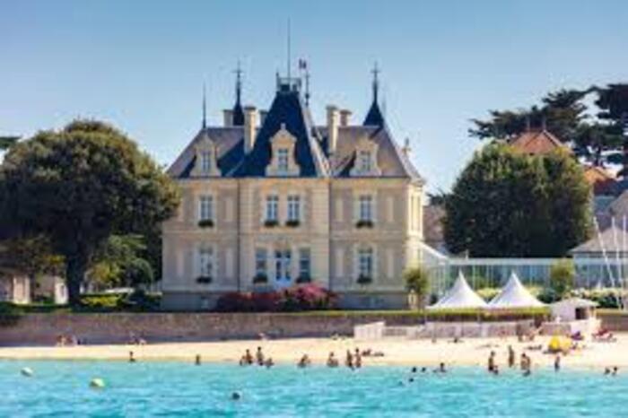 Visite commentée de l’hôtel de ville du Pouliguen, hôtel de ville, Le Pouliguen