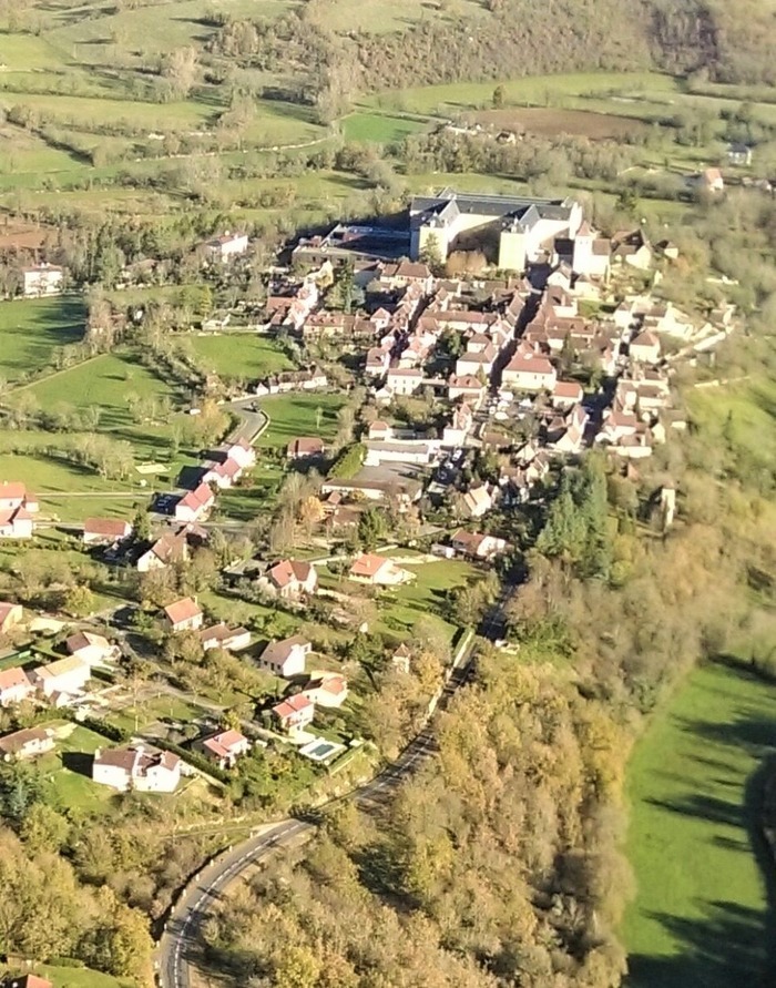 Visite commentée du village de Montfaucon, Église, Montfaucon