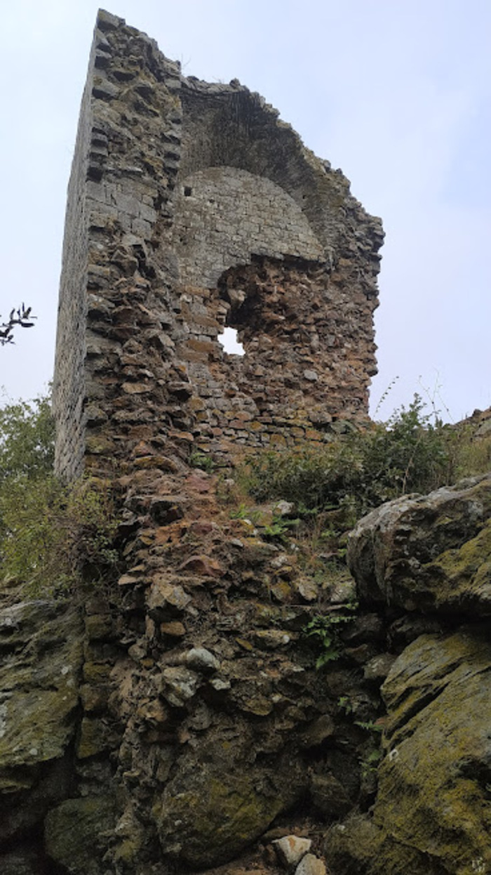 Visite commentée : le castrum de Monmolena et le village de Masmolène, Chapelle dite de la Tour Saint-Pierre de Masmolène, La Capelle-et-Masmolène