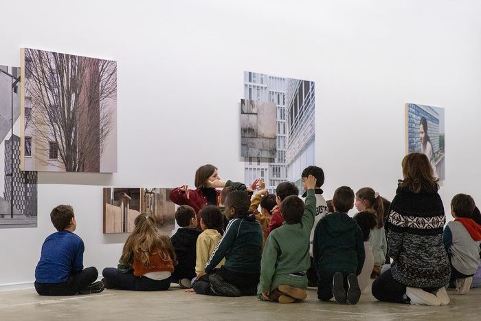 Visite commentée pour les groupes de l’exposition collective Réinventer la photographie #2, Centre photographique d’Île-de-France, Pontault-Combault