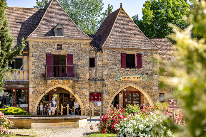 Visite commentée : un voyage en 1900… dans un village-musée unique en France ! Parc du Bournat Le Bugue