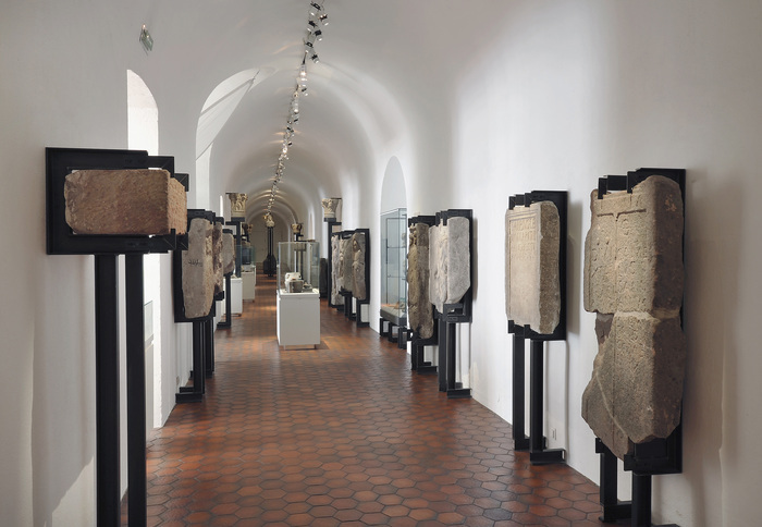 Visite « Coup de projecteur » au Musée archéologique : « Les tombes féminines du début du Moyen Âge », Musée Archéologique, Strasbourg