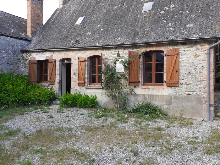 Visite de la maison natale de Marie Lhuilier, Maison natale de Marie Lhuilier, Arquenay