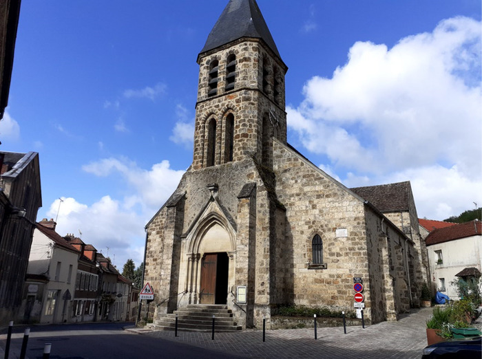 Visite de l’église avec feuillets et avec audioguides sur téléphone portable, Église Saint-Pierre, Dampierre-en-Yvelines