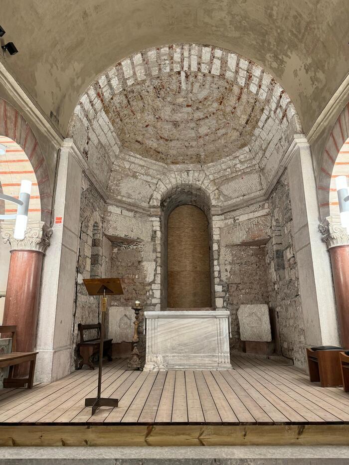 Visite de Saint-Irénée Église Saint-Irénée Lyon