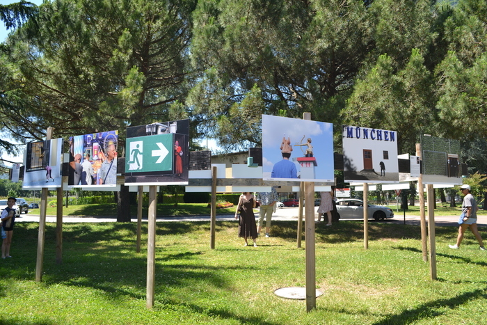 Visite découverte des photos du Festival Photo de Montmélian, Esplanade Espace François Mitterrand, Montmélian