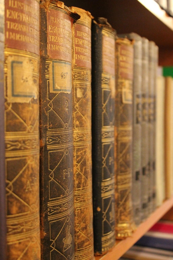 Visite des Archives de l’Hôtel de ville, Hôtel de ville de Pontoise, Osny