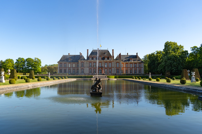 Visite du Château de Breteuil Château de Breteuil Choisel