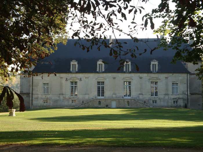 Visite du château de Nuits-sur-Armançon, Château de Nuits, Nuits