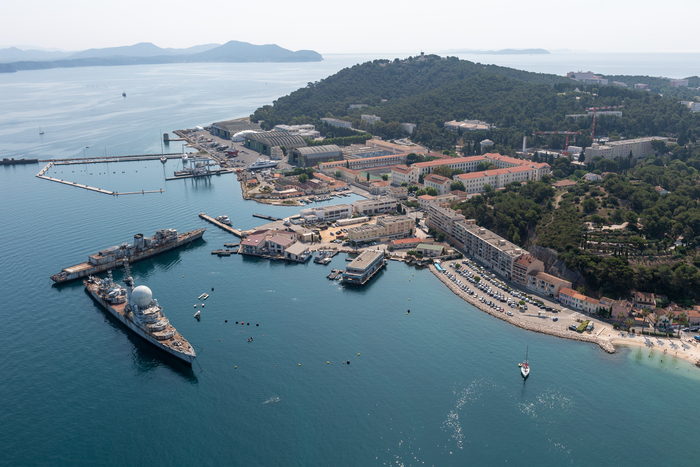 Visite du Pôle Écoles Méditerranée, Pôle Écoles Méditerranée, Saint-Mandrier-sur-Mer