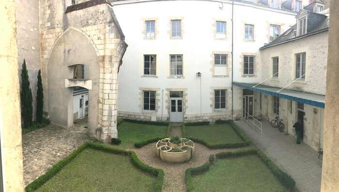 Visite du Séminaire interdiocésain Notre-Dame de l’Espérance Bibliothèque diocésaine Orléans