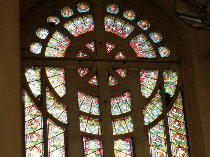 Visite d’une basilique néo-byzantine, sa crypte et ses 403 reliquaires, Basilique Sainte-Clotilde, Reims