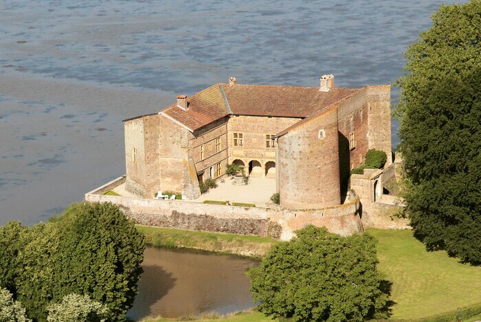 visite guidée château de Bouligneux, Château de Bouligneux, Bouligneux