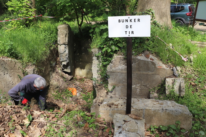 Visite guidée de la base légère de V1 du bois Gazan site V1 du Bois Gazan Bertreville-Saint-Ouen