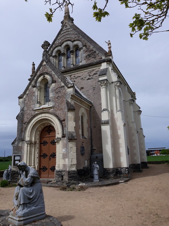 Visite guidée de la chapelle de la Salette à La Bohalle 49800, Chapelle Notre Dame de la Salette, Loire-Authion