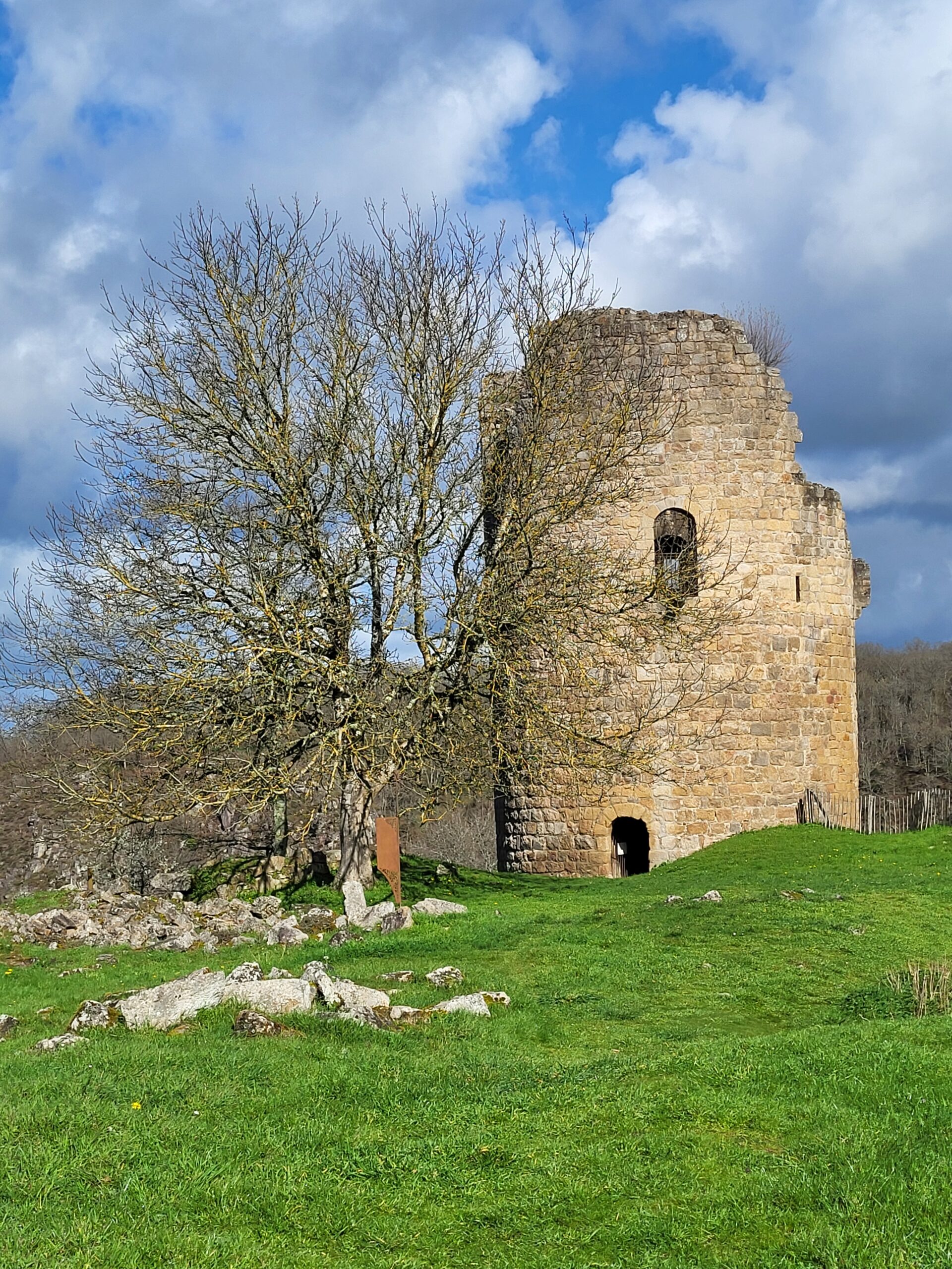 Visite guidée de la Forteresse de Crozant Crozant 2026-07-22