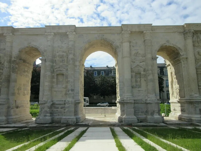 Visite guidée de la porte de Mars et sa restauration, Porte de Mars, Reims