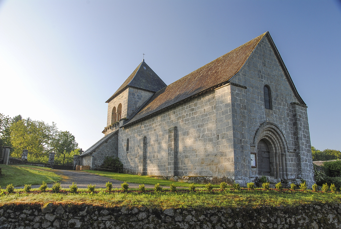 Visite guidée de l’église de Veyrières, Église Notre-Dame, Veyrières