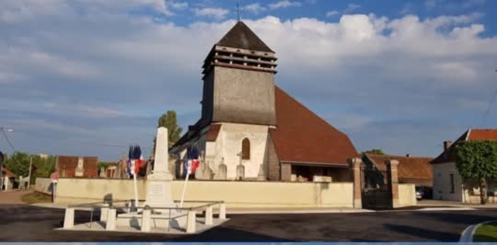 Visite guidée de l’église Saint-Julien de Saint-Oulph, Eglise Saint-Julien, Saint-Oulph