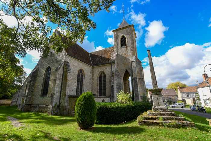 Visite guidée de l’église Sainte-Osmanne, Église Sainte-Osmanne, Féricy