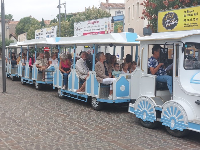 Visite guidée de Marseillan en petit train, Place du 14 juillet 34340 Marseillan, Marseillan