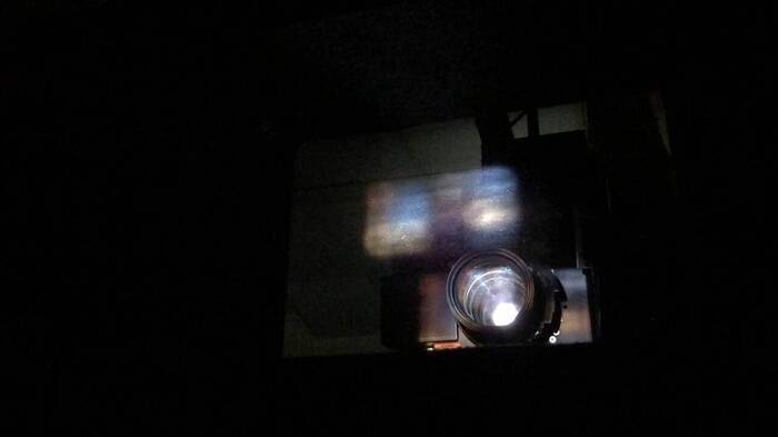 Visite guidée des cabines de projection, Cinéma CGR, Châlons-en-Champagne