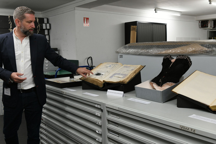 Visite guidée des coulisses des Archives de Paris, Archives de Paris, Paris