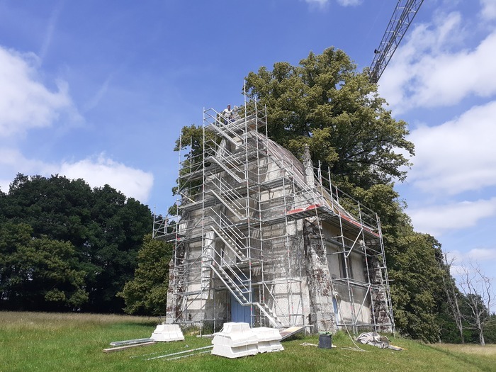 Visite guidée des extérieurs de la chapelle, Chapelle de Brotz, L’Hôme-Chamondot