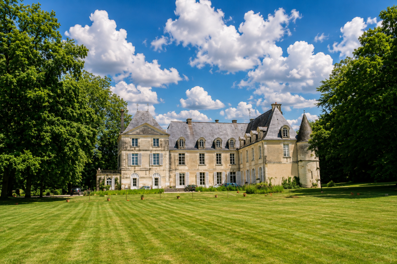 Visite guidée des exterieurs du château de Chaillou  Châtillon-sur-Indre