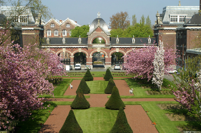 Visite guidée des Jardins de l&rsquo;hospice Barbieux, Hospice Barbieux, actuel Centre médical Barbieux, Roubaix