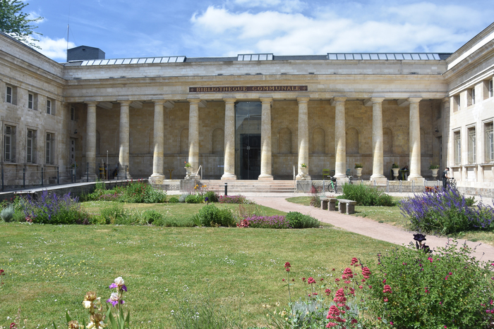 Visite guidée des magasins de la Bibliothèque Louis Aragon, Bibliothèque Louis Aragon, Amiens
