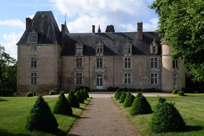 Visite guidée du château de la Renaudière, Château de la renaudière, Neuvy-en-Champagne