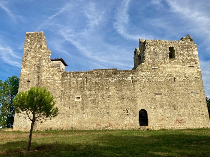 Visite guidée du château de Lagardère, Château de Lagardère, Lagardère