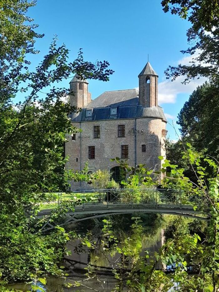 Visite guidée du château Philippe de Commynes Renescure château Philippe de commyne Renescure