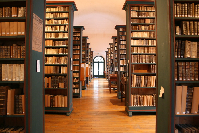 Visite guidée du fonds ancien, Médiathèque Julien de Laillier, Valognes