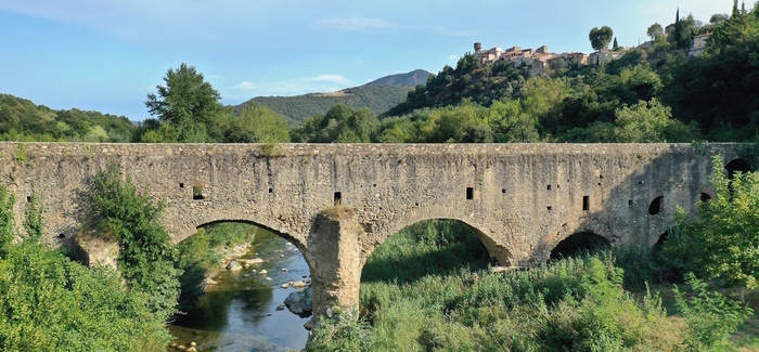 Visite guidée du pont-aqueduc d’Ansignan, Aqueduc d’Ansignan, Ansignan