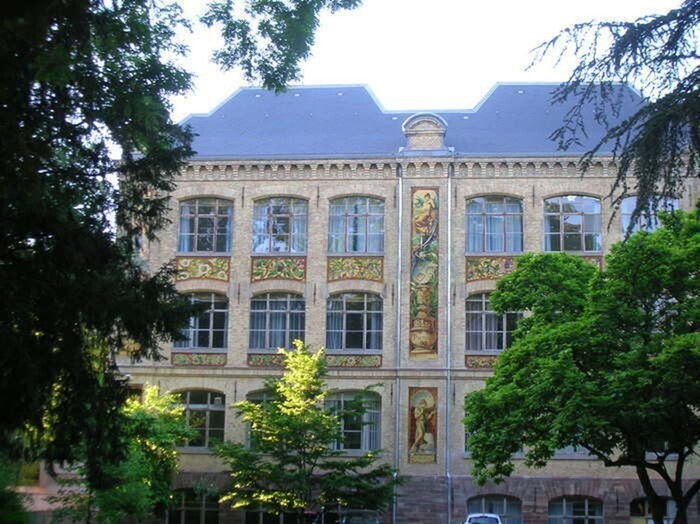 Visite guidée d'un quartier emblématique de Strasbourg : la Krutenau Place de Zurich Strasbourg